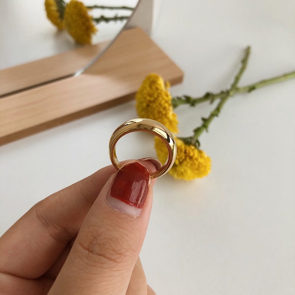 NEW 18K Gold Plated Wide Curve Ring - Picture 3 of 8